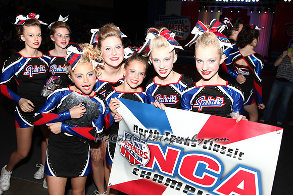 Backstage and Awards096