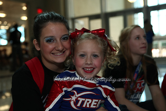 Backstage and Awards017